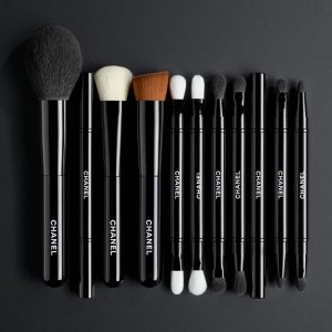chanel-pinceaux maquillage